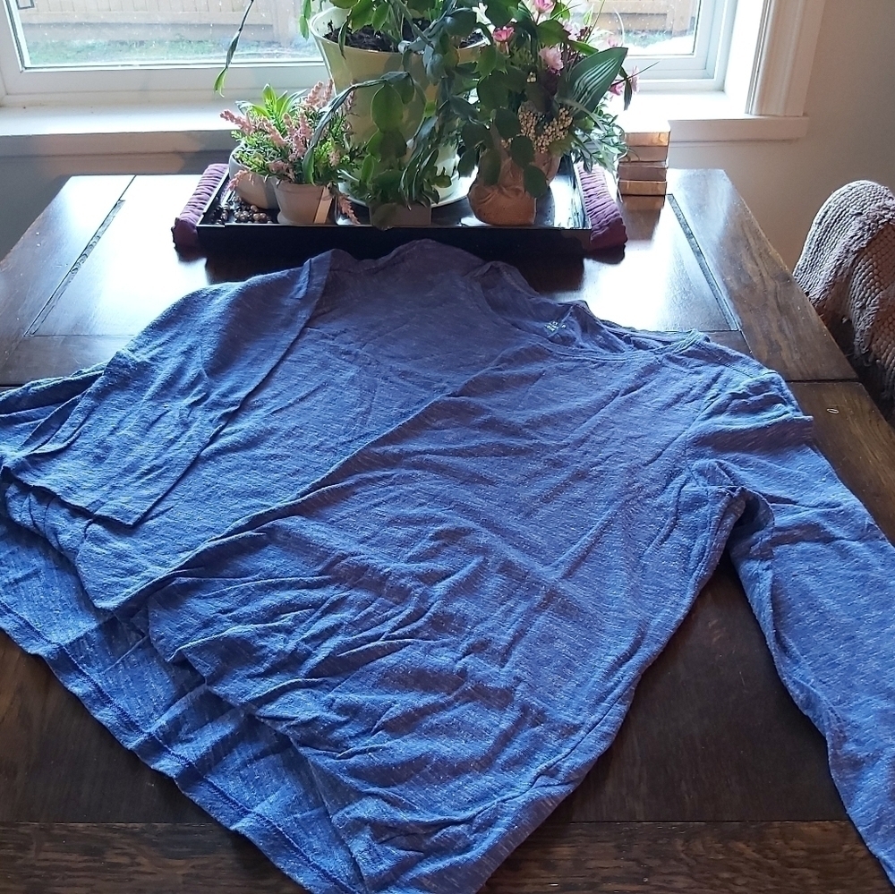 NEW♡DENVER HAYES TOP/B6